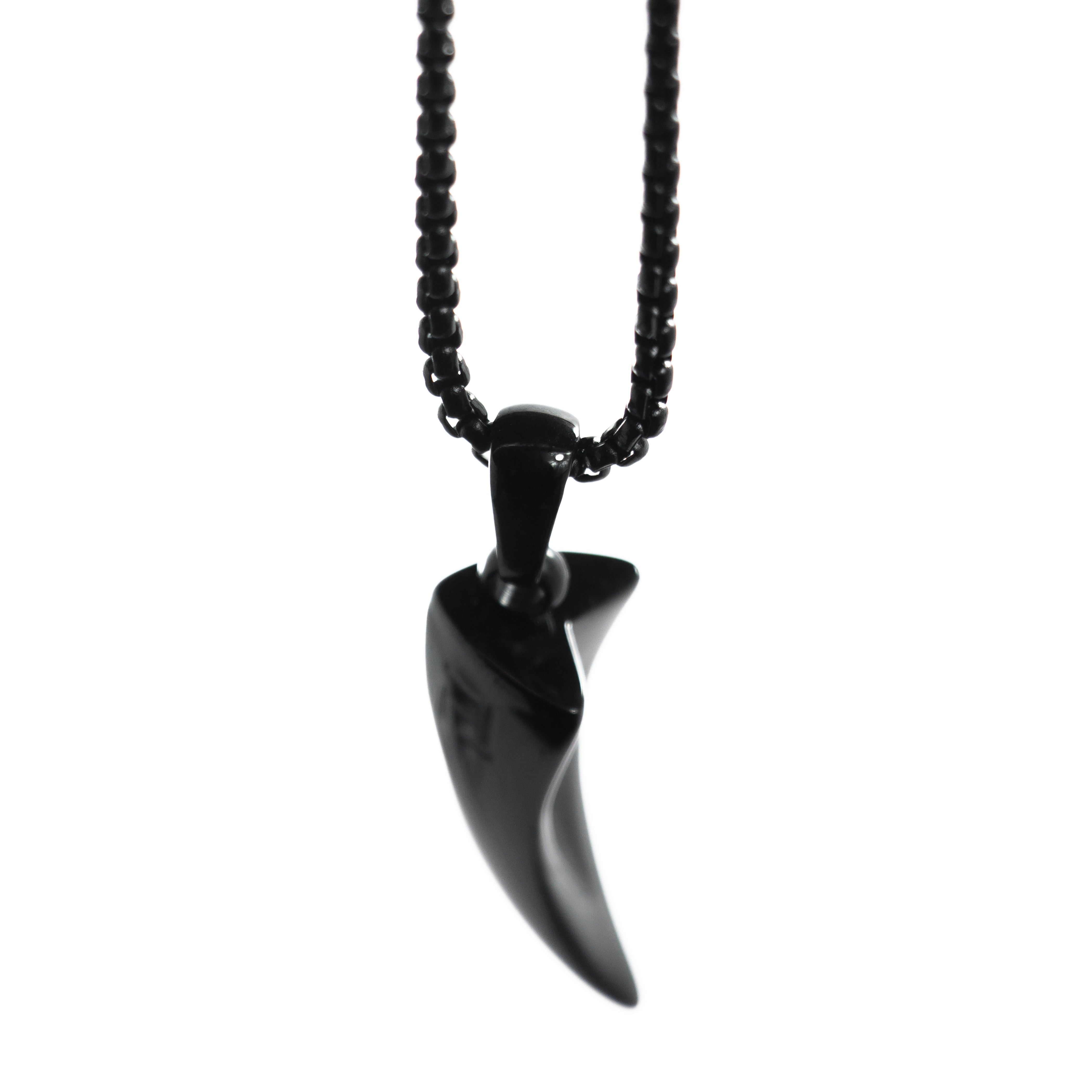Tiger Claw Necklace in Black